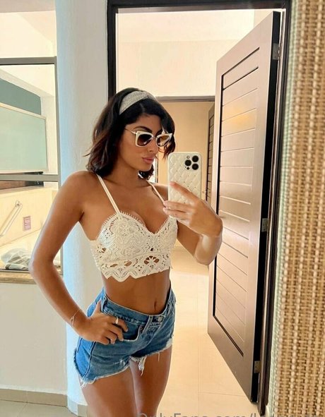 leonayla トップモデル 画像
