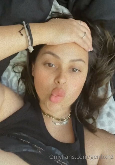 Genbxnz ポルノスター アダルト 写真