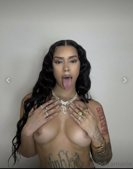 Indyamarie 完璧なポルノスター 写真