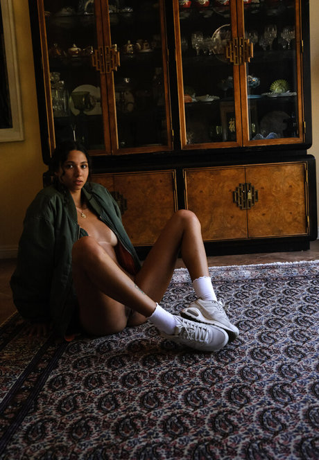 DMオンリーファン 無料裸 画像