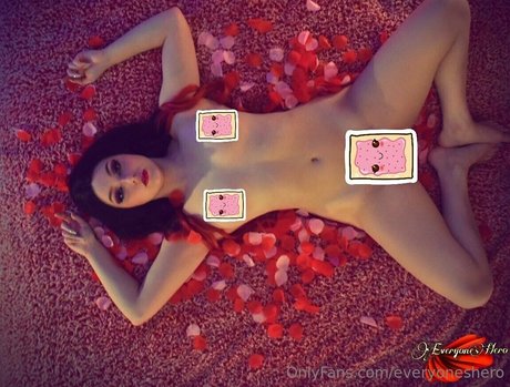 ナチュラルポーグオンリーファン ヌード アーカイブ