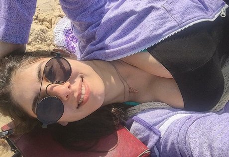 Daniella Yallouz ヌードのポルノスター 画像