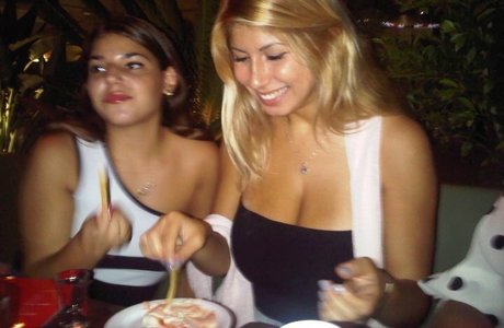 Daniella Yallouz スター 裸 写真