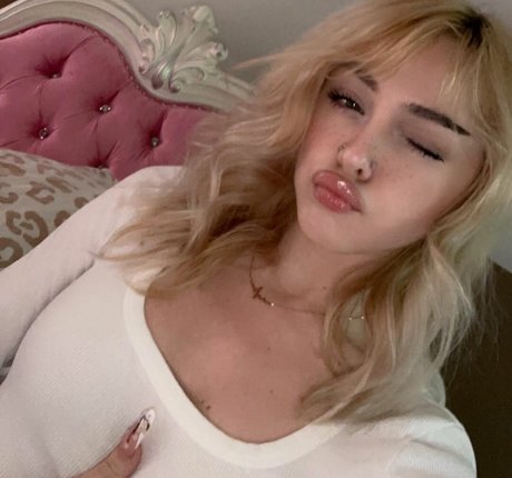 MyahAlanna ポルノスター エロティック 写真