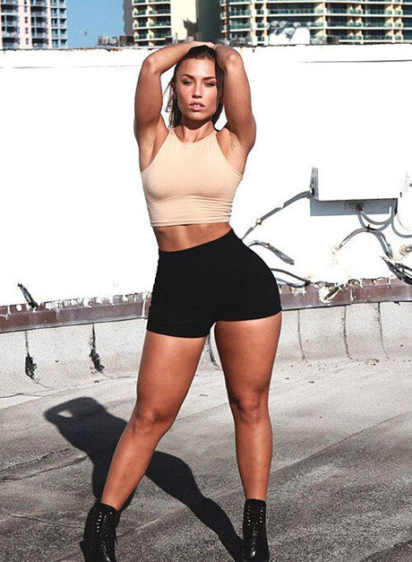 ティーンフィスティングオンリーファンズ 美しいxxx 画像