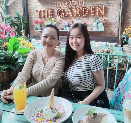 MonicaJeyincaNatasya ポルノスター ヌード ギャラリー