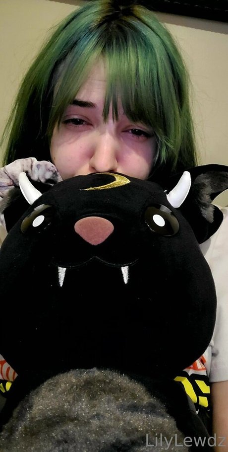 lilygripzfree かわいいモデル 画像