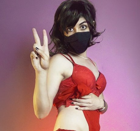 Alicia Morello 裸モデル 写真