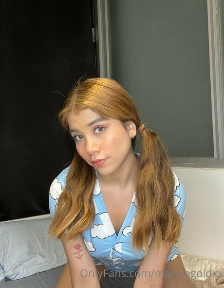 marinagoldxx 高品質女優 写真