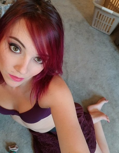 karasfreefeet 独占スター 画像