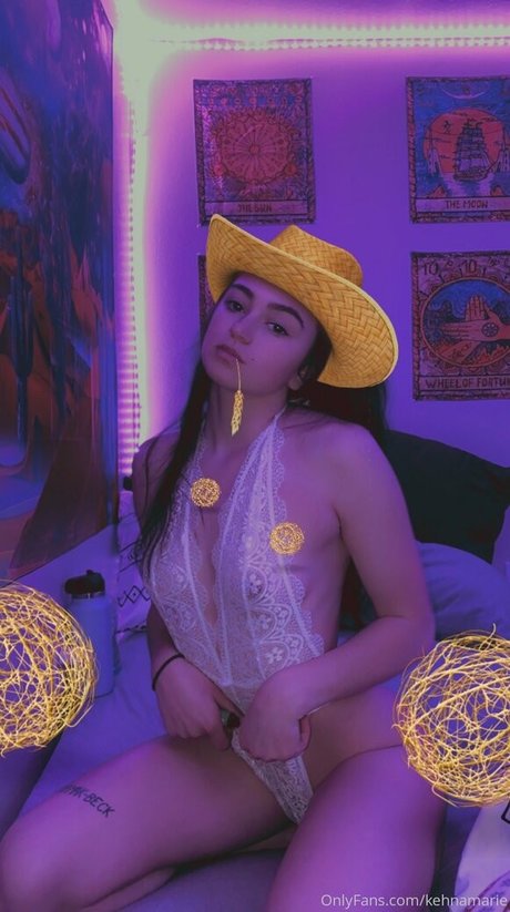 黒のランジェリーオンリーファンズ 無料ヌード 写真