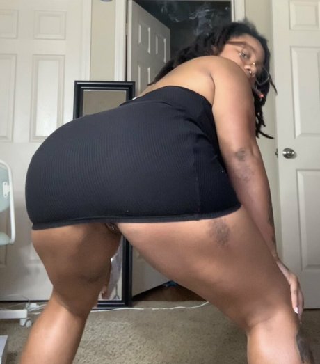 熟女無料オンリーファンズ ホットポルノ 写真
