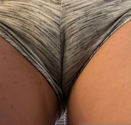 巨乳の熟女オンリーファンズ 美しいポルノ アーカイブ