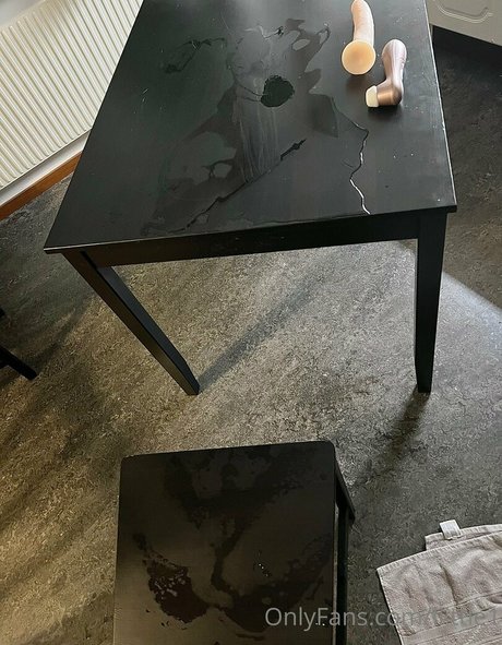 liittle1 ポルノスター エロティック 画像