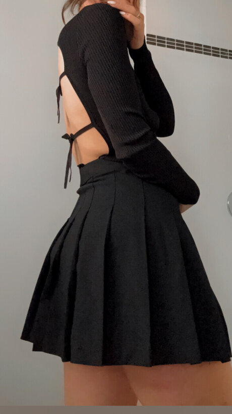 大学生のティーンオンリーファン アートxxx 写真