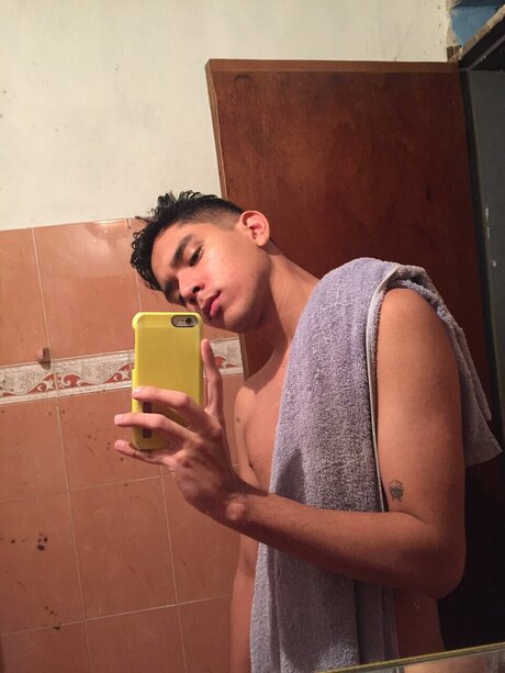 Jonk ホットモデル 写真