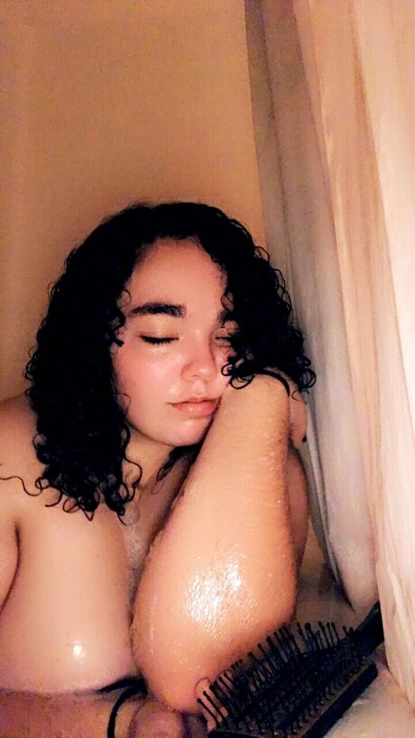 Gracie ヌード女優 画像