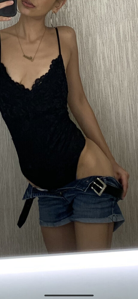 Tessa 素敵なポルノスター 写真