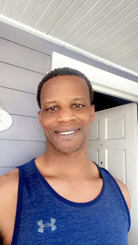 POVティーンオンリーファンズ ホットセクシー 画像