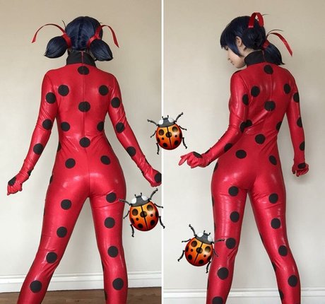 18歳のオンリーファンズ ホットポルノ 写真