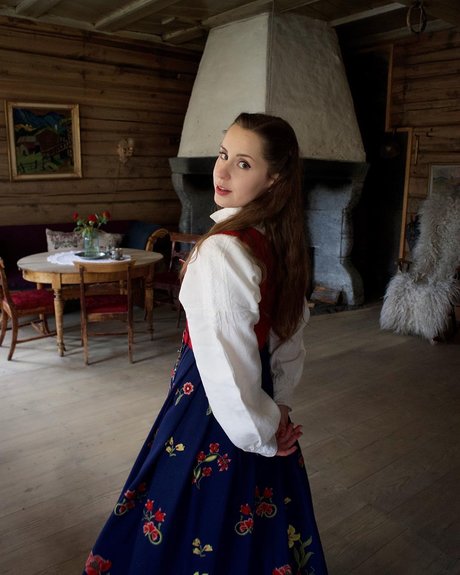 グローリーホール妻オンリーファンズ 可愛い 画像