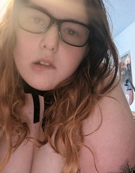 nerdynami ポルノ女優 画像