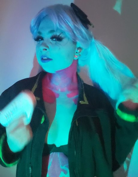 bunnyymilkk ポルノスター 写真