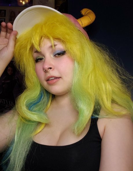 bunnyymilkk 最高の女優 ギャラリー