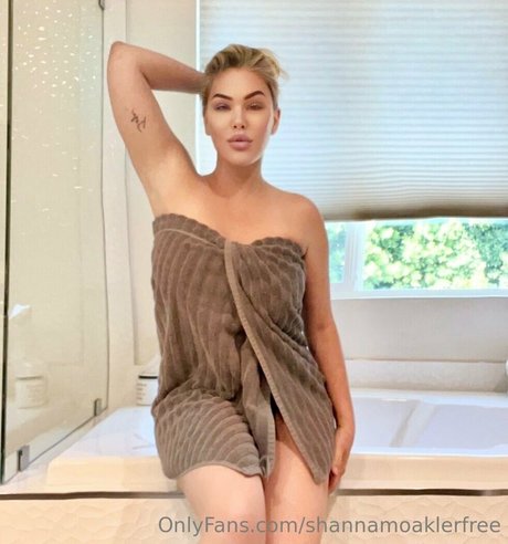shannamoaklerfree アダルトスター 画像