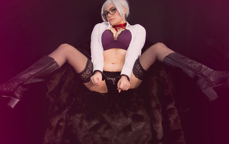 Juka Crasoves トップスター 写真