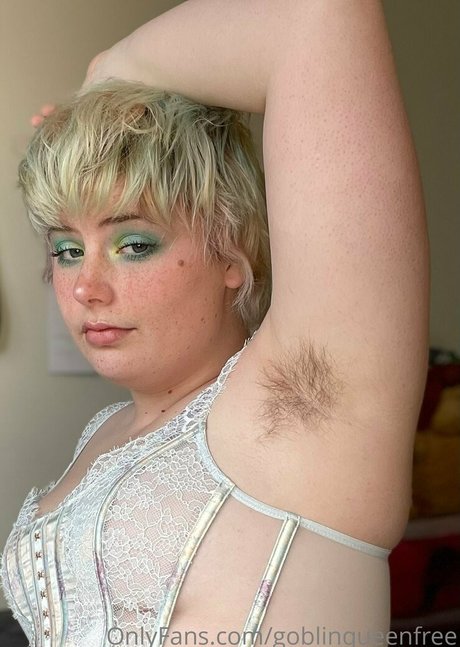 フェラチオ アジア人 オンリーファンズ アート裸 写真