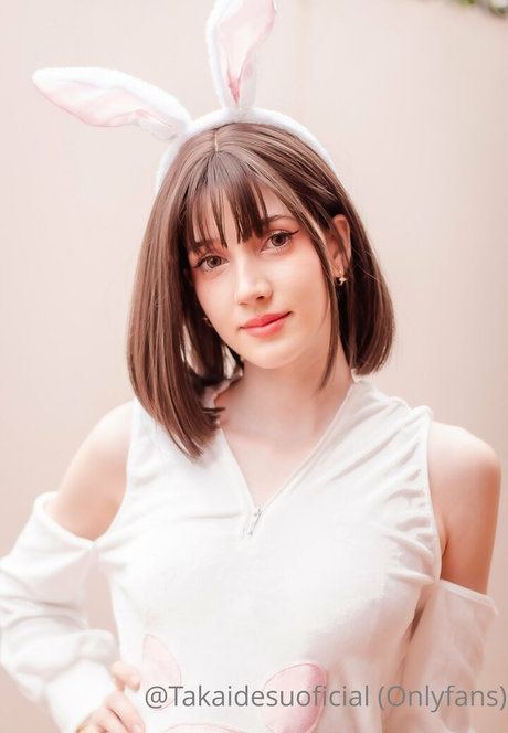 小人ヌードオンリーファンズ ホットヌード 画像