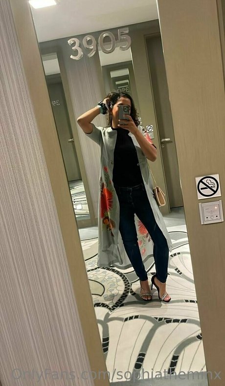 sophiatheminx 美しいモデル 写真