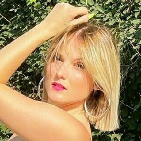 mr and mrs b トップスター 画像