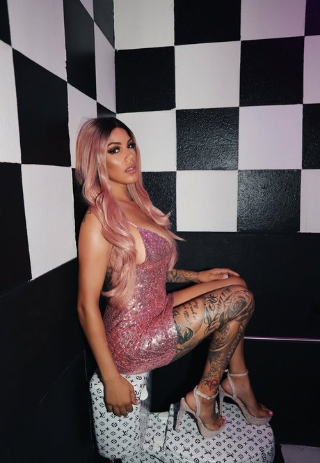prettygrlrocky ポルノスター ホット 写真