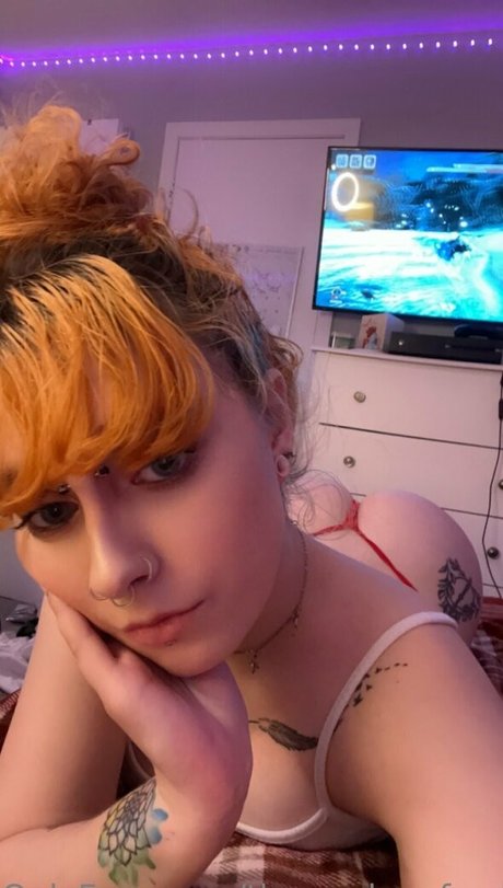 おっぱい自撮りオンリーファンズ ポルノ 写真
