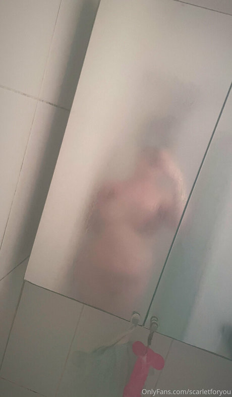 Blaithin De Burca 美しいポルノスター 写真