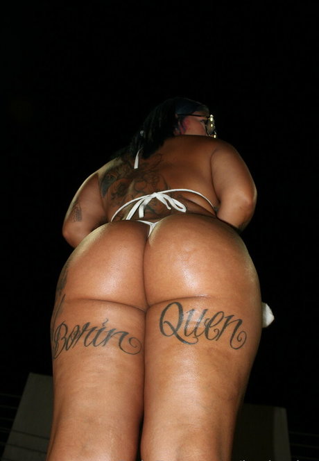 黒檀の厚いオンリーファンズ xxx 画像