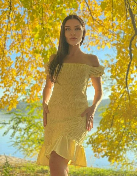 vika ua 高品質のポルノスター 写真