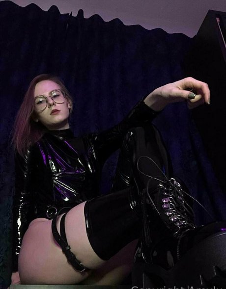 amyluxxx xxxポルノスター 画像