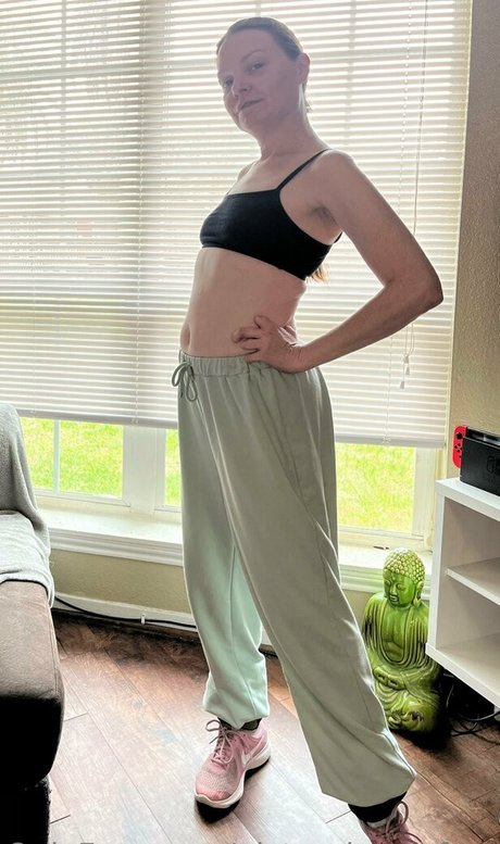 アジアンシスターオンリーファンズ xxx 写真