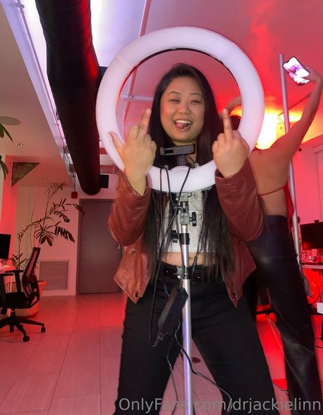drjackielinn ポルノスター ヌード 画像