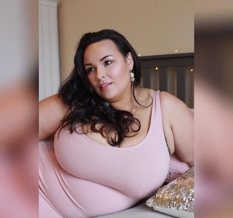 フェラチオ自撮りオンリーファンズ 美しい裸 写真