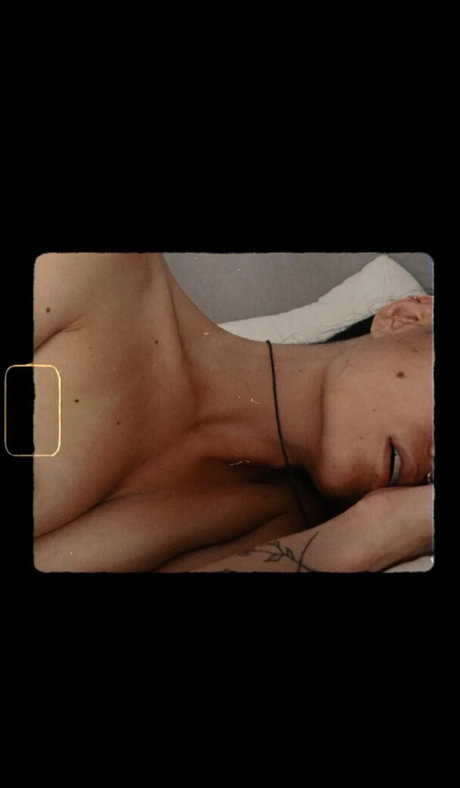 Charry Jin エロティックなポルノスター 写真