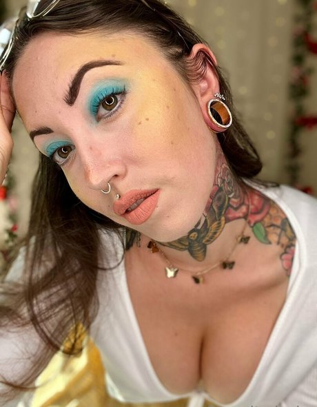 serenitydesirexo ポルノスター パーフェクト 写真