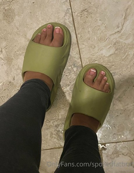 spoiledfatbrat エロティックなモデル 写真