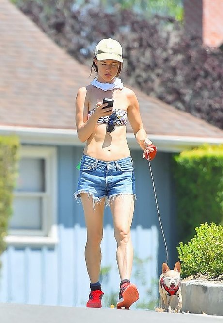 Juliette Lewis ポルノスター 独占 写真