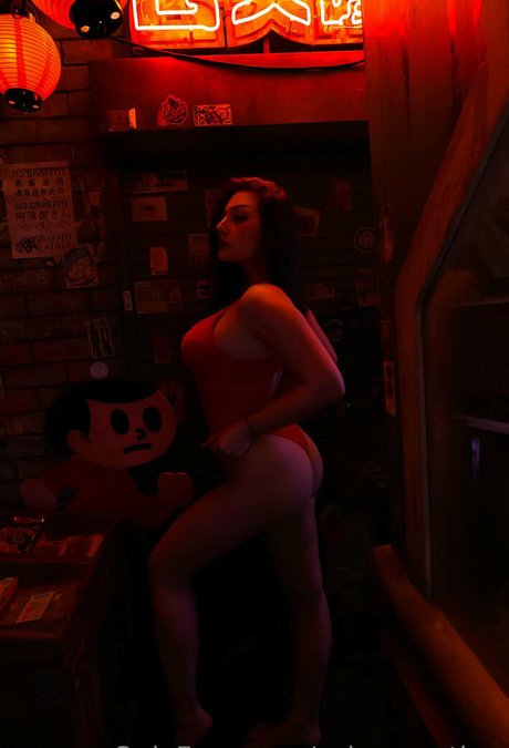 Solaraester セクシー女優 画像