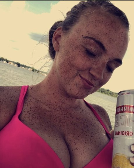 成熟した異人種間オンリーファンズ ホット アーカイブ