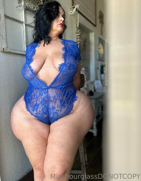 misshourglass エロティックなスター 写真